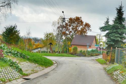 P1370383-01