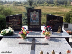 2011.09.06 Zdjęcia z grobu Ks. Franciszka Nuci